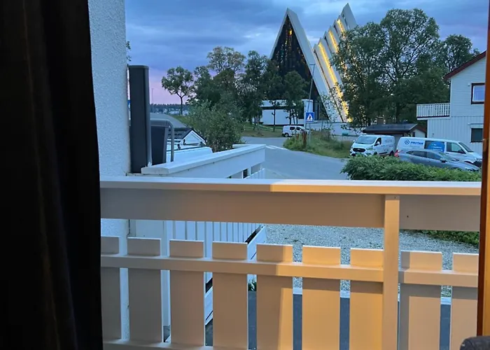 Luftig Og Sentral I Tromsdalen * Tromsø